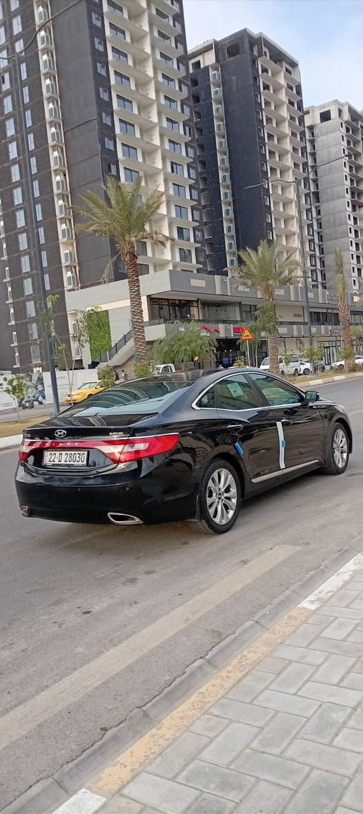 السلام عليكم
من رخصة الادمن المحترم
للبيع بالنقد فقط بدون اقساط ولا مراوس 
هيونداي ازيرا خليجي 2012 مكفوله من الصبغ والحادث عدا بارد شويه بالجاملغ الخلف السايق كلش بسيط كما موضح بالصور
رقم اربيل الدولي جديد سنويه جديده شرط التحويل
كير ومكينه شرط الفحص اخوان منزل مقطع فديو وتفاصيل كامله 
مواصفات نص فول
تحكم ستيرن
كراسي كهرباء
كشنات جلد
داخل لونين
صاجات
مري شفط
اشاير بالمري
يدات نيكل
تبريد قطعتين
بردات خلفيه
براجكتورات
لدات امامي وخلفي
حساسات امامي وخلفي بلاد
اواكس +US B
سماعات دمام اصليه 
لايت اوتو
 خمسة ويل كب 18 اصلي
تبريد ثلج
تدفئة شغاله
صدر امامي وخلفي بحاله جيده
مكينه ٣٣٠٠ دوش بحاله جيده
باتري جديد
السياره حلوه وجاهزة للجناي مكاني بغداد الكرخ السعر 115$ مجال بسيط حك الجيه للشراي للاستفسار الاتصال بالرقم *********** ( تعال شوف السياره واحكم بنفسك وتدلل) ترايها اخت الزيرو بالعافيه عالياخذها وتحياتي للجميع(جماعه ال١٠٥ ما ابيع رجاءا)
