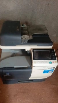 جهاز استنساخ كامل مكمل عوزه بس حبر هاذه رقمي 07816521405 مكاني الفضليه