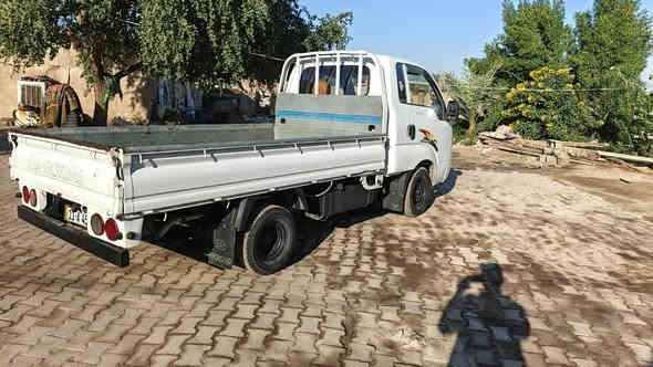 سلام عليكم سيارة مديل 2009رقم بغداد كله جديدة مكاني بغداد الحسينية مال رشديه سعر 90اورقه***********
