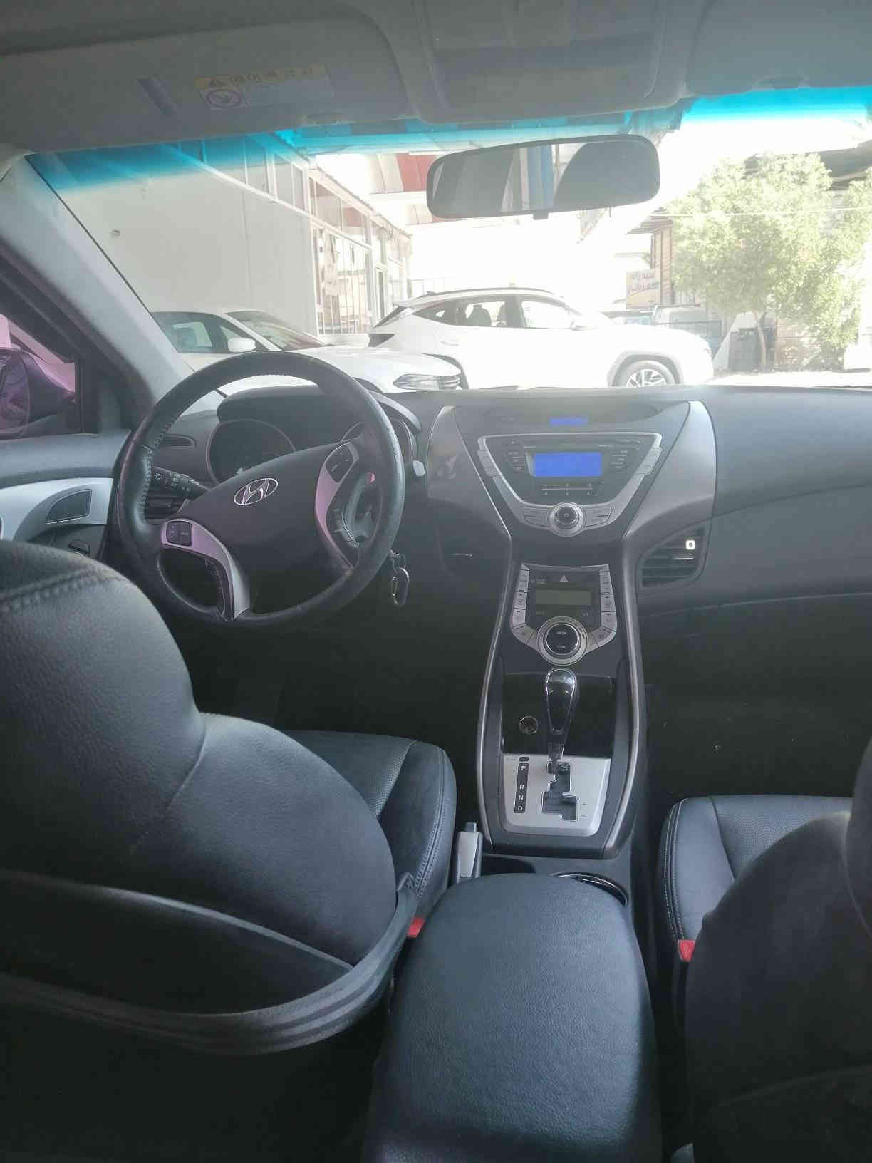 السلام عليكم النترا أدوات ٢٠١٤ كصه جنطه متومه أرقام وسنويه  طبق الأصل شرط الحاسبه جاهزه على اخر حبايه اي نقص مابيه *********** السعر ٤٨ بيه مجال
