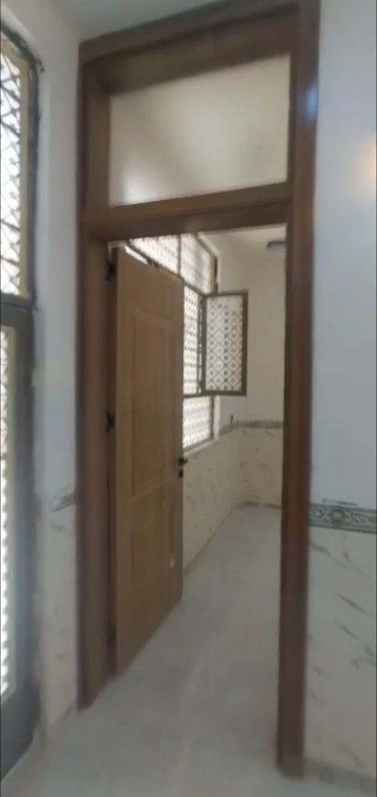 سلام عليكم 
📍منزل للبيع 100متر
السند 25/ لبيت مرتب وحديث
📍طوريج خلف المعارض خدمات كامله منطقه سكنيه عن الامام تقريبا 15دقيقه 
♦سعر 48 مليون قابل لتفاوض 
[[وتساب***********]]
______________________
[[اتصل. ***********]]
