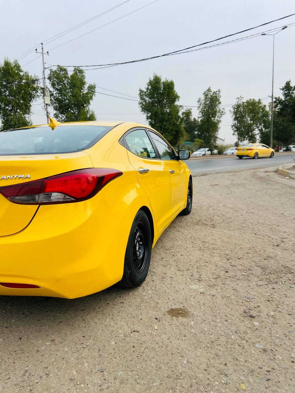 سلام عليكم النترا مديل 2013 امريكي حادثها باب السايق بدون دواخل مكينه 1800 دوش كير ومكينه مكفولات صدر امامي خلفي جديد تخم تاير جديد تبريد تدفئه شغالات مكاني بغداد البياع
السعر 100 وبيها مجال
***********
