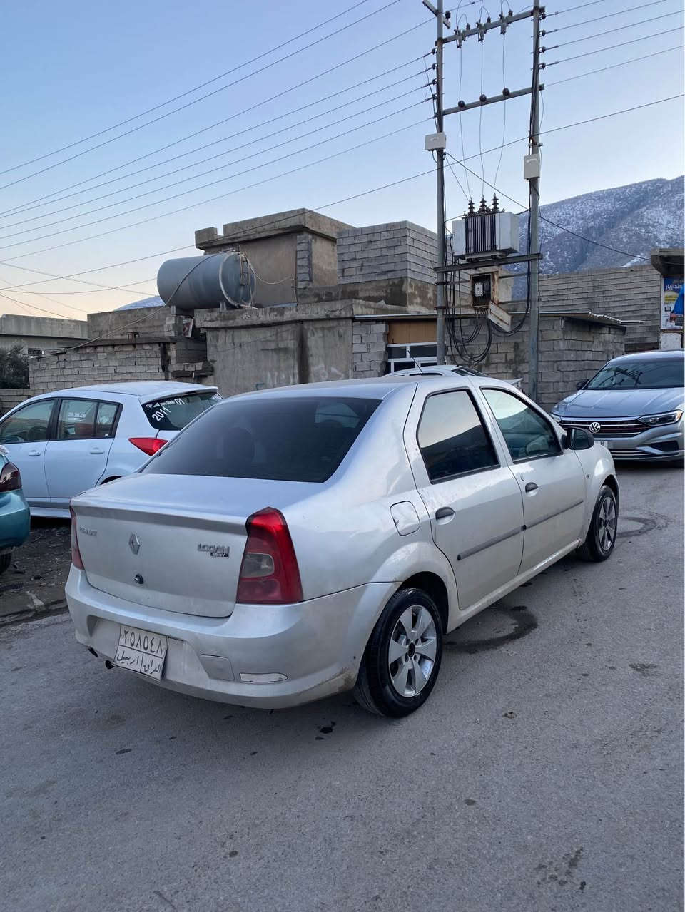 ڕینۆ لۆگان٢٠١٠ 
گیرو مەكینە بەشەرت 
٤ تایلۆك 
١٤ وەرەقە غرامە لێی دێتە خوارێ 
سحری٤٨ مجال 
***********واتساپ ڤایبەر أربيل, العراق
