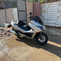 فورزة 0/10 للبيع اللون رصاصي محرك خير من الله الكفرات بيهن شخوط مثل ما...