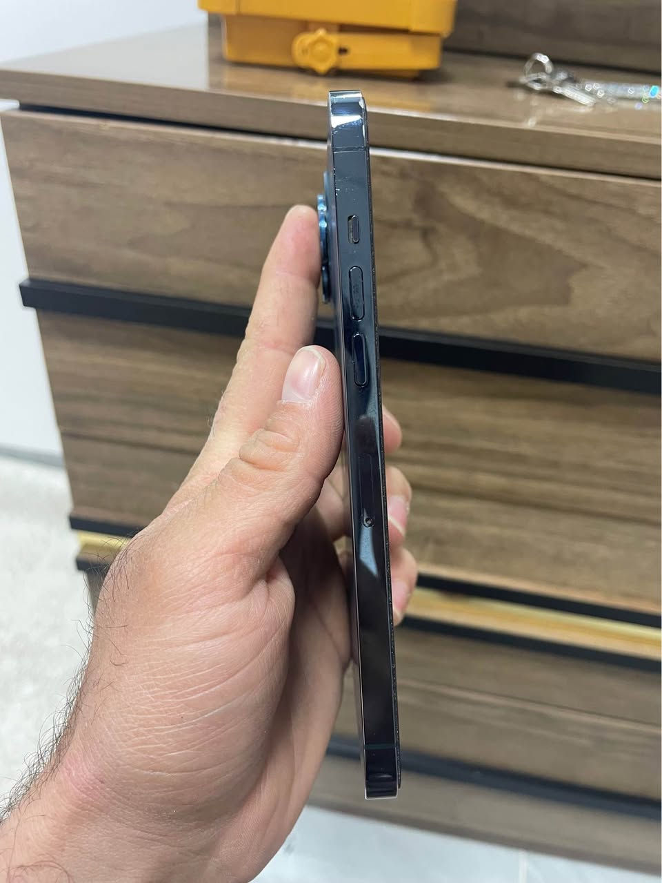 İphone 12 pro max
Zakire 128gb
1sim esim 
Battry 79 bilad 
Nakrawa bashart hawaw comptr 
Xaweni %90 
Hawler 5 hasarok geandn niya أربيل, العراق


**إذا كنت صاحب هذا الإعلان وتريد حذفه لأي سبب، رجاءا أرسل رسالة إلى الدعم الفني**