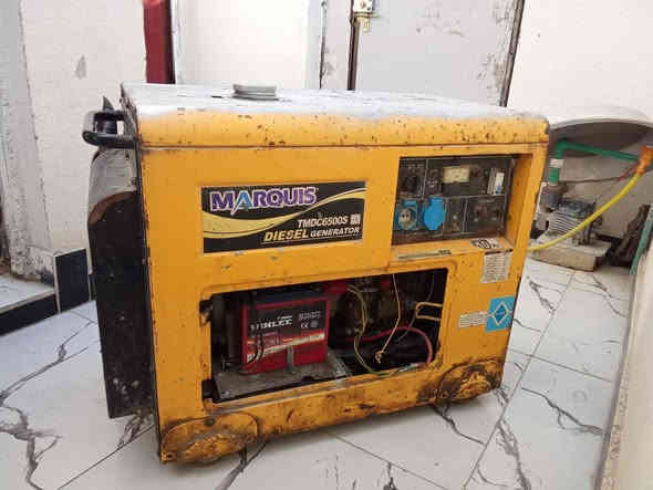 سلام عليكم مولد للبيع سعر 500 مكان ناصريه اسكان الاصناعي رقمي هذا ***********
