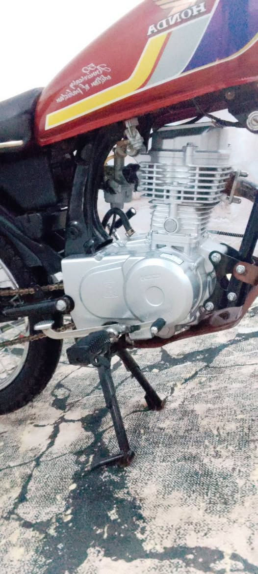 سلام عليكم دراجه نامه تعمير البيع بدون شهر من معمره او مراوس عادي. السعر(.700) ***********
