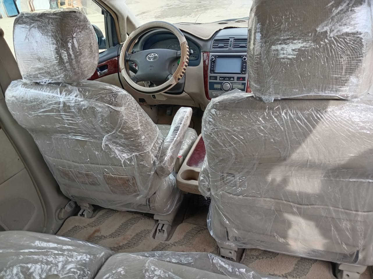 السلام عليكم
سيارة ابصم للبيع او امراوس بكوري ٧ راكب
رقم ذي قار باسمي تحويل سنوية لغاية ٢٧ السيارة نضيفه بيها جراد قليل  مكفوله من الظربه والمعجون والكير والمحرك السعر ١١٧ وبيها مجال مكانها ذي قار الشطرة. ***********
