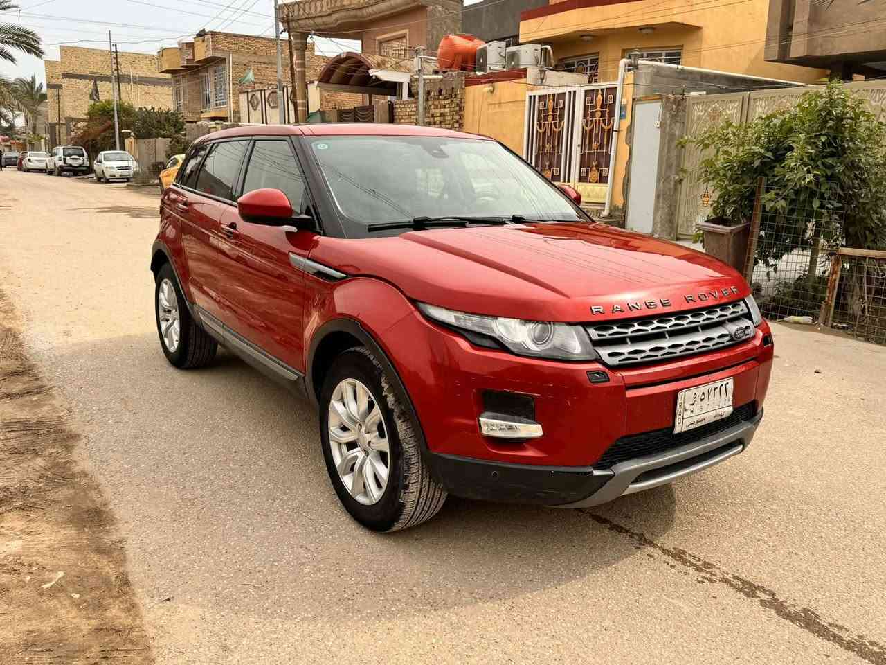 السلام عليكم
رانج لوفر خليجي وكالة سردار  كفاله من كلشي. ماشيه 97.مكينه الفين تيربو نشطه 
تبريد مكينه حداديه زنون كلها جاهزه تخبل مال جنيان. موديل 2016.بغداد شرط التحويل
السياره فول
بصمه تشغيل وابواب
شاشه كامره دواره 
كشنات كهرباء
بنورامه  
سايدابريد دكمه كهرباء 
تبريد بيانو كهرباء
لايت عدسات زنون مع الكشاف 
السعر بلاش.  بلاش 128
اذا اكو مراوس سياره صالون 
مكاني بابل. ***********
