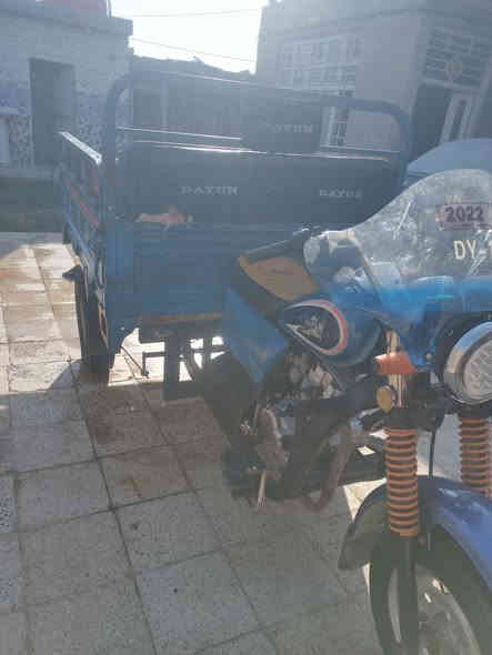 سلام عليكم شباب ستوته موديل 21 رقم وسنويه رقم واسط انكليزي جاهزه مداور ثاني يوم مكانهه بلكوت مركز مدينه سعر 2500وبيها مجال اتصل ودلل *********** ما متواجد فيس
