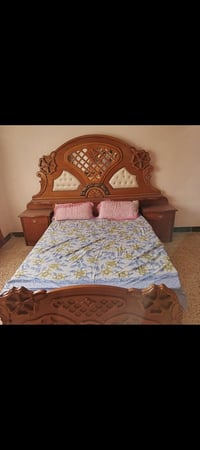 غرفة نوم • استعمال قليل • خشب صاج عراقي