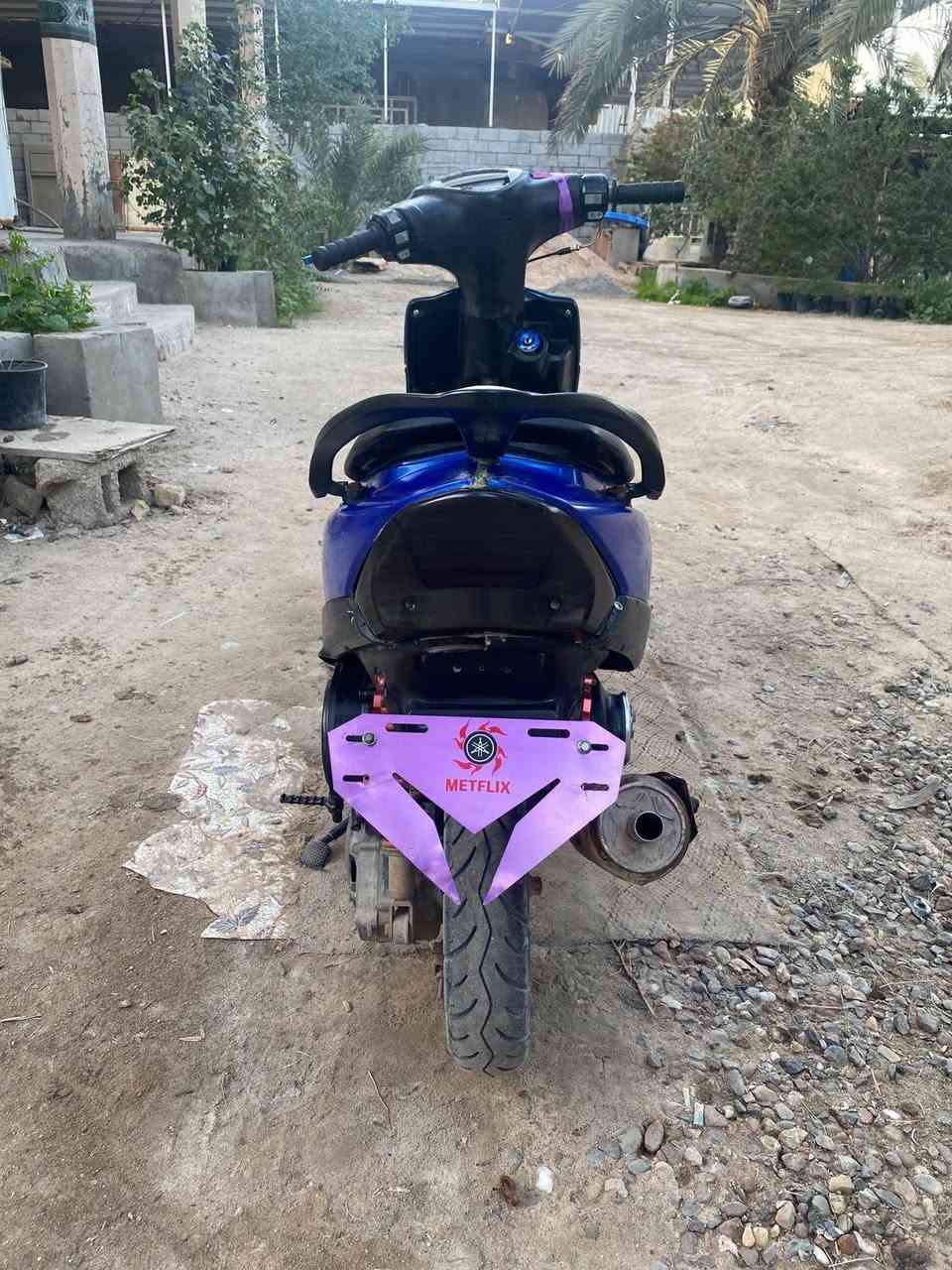 السلام عليكم دراجه ماكس عدله نضيفه وجديده مبوشه 55 شلعتهه قويه مشيتهه حلوا المكينه ناعمه كزوز رياضي SC ضفيره جديده كفرات كامله جديده العنوان ابو الخصيب حمدان جامع الشهيد طه للتواصل *********** واتساب فقط السعر 450 وبيهه مجال قليل
