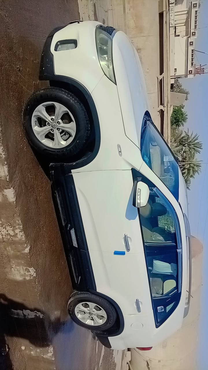 سلام عليكم سورنتو 2014خليجي مكينته 2400 سعر 127 وبيه مجال *********** /***********
