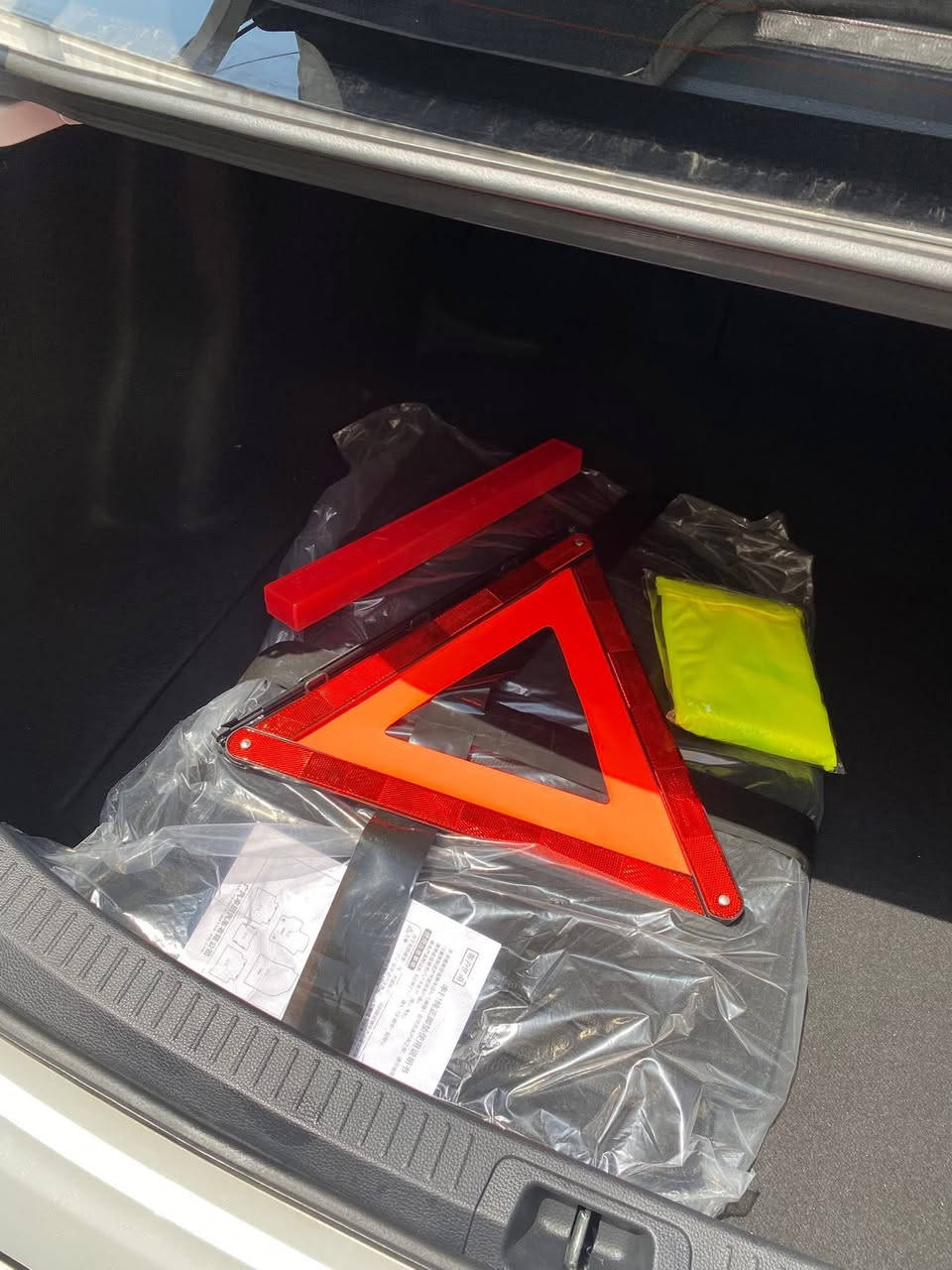 كورلا s بلاك 2025 فول مواضفات السياره مكفوله كفالة عامه ماشية 12 الف السعر 168 وبيه مجال بسيط الاتصال على الرقم ***********
