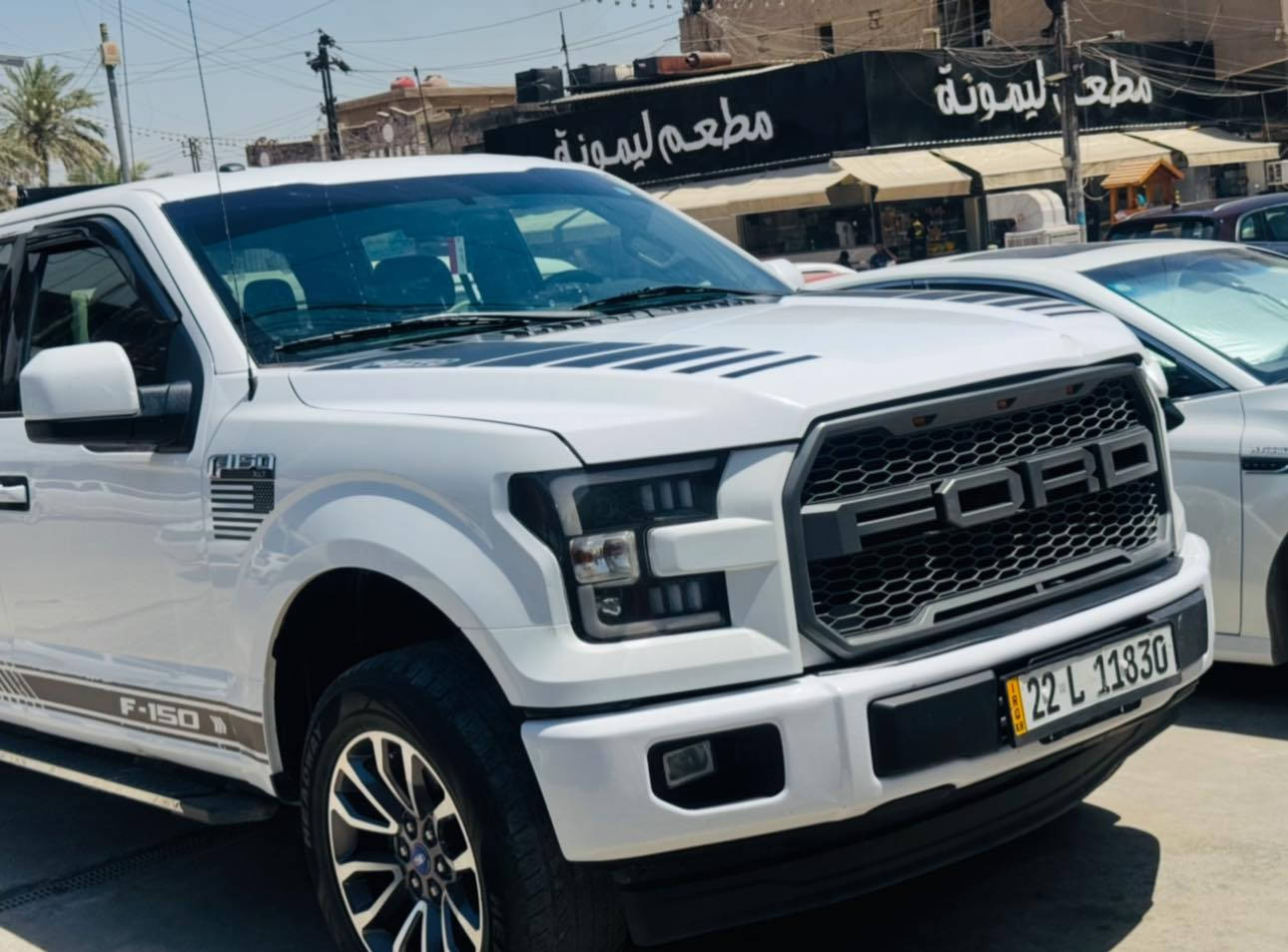 فورد للبيع 2017 f150  / XLT
مكينه 3500 V6 ماشيه 115
باب طويا بدي قصير المرغوب 
السياره معلايه ومرتبه صندوك كامل 

نظيفة كلش مال بيت كل شهر اطلع بيها مره نص ساعه مو اكثر 

عندي صارلها سنه سياره وحشششش 

حادثها جاملغ امامي من جهة السايق فقط 

سعر البيع 210 وبيها مجال

مكان السيارة بغداد الدوره 

***********
