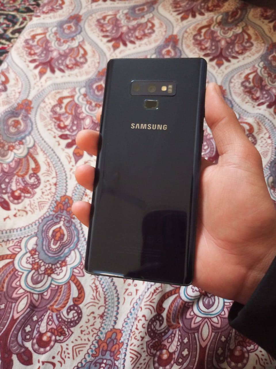 السلام عليكم للبيع او مراوس
جهاز سامسونج نوت 9 
ذاكره 128 
دبل شريحه  
بصمه شغاله 
قلم شغال 
الجهاز مجرد بي طبع خفيف وانطيك ضمان ما يأثر خلاص 
للبيع او مراوس


**إذا كنت صاحب هذا الإعلان وتريد حذفه لأي سبب، رجاءا أرسل رسالة إلى الدعم الفني**