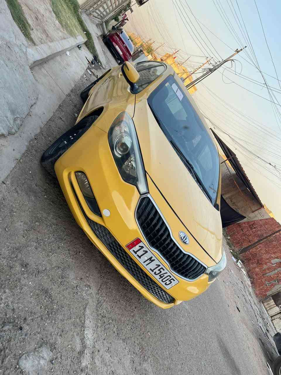 سلام عليكم كيه سيراتو مديل 15 خليجي فقط مبدل بيهه بنيد بدون دواخل كير مكينه جاهزة حداديه تخم تاير  صبغه جديده مناقصه شي مصفره هيه غرامه سياره بسمي تحويل مكان سياره بغداد الشعب سعر 88 بيه مجال قليل ***********
