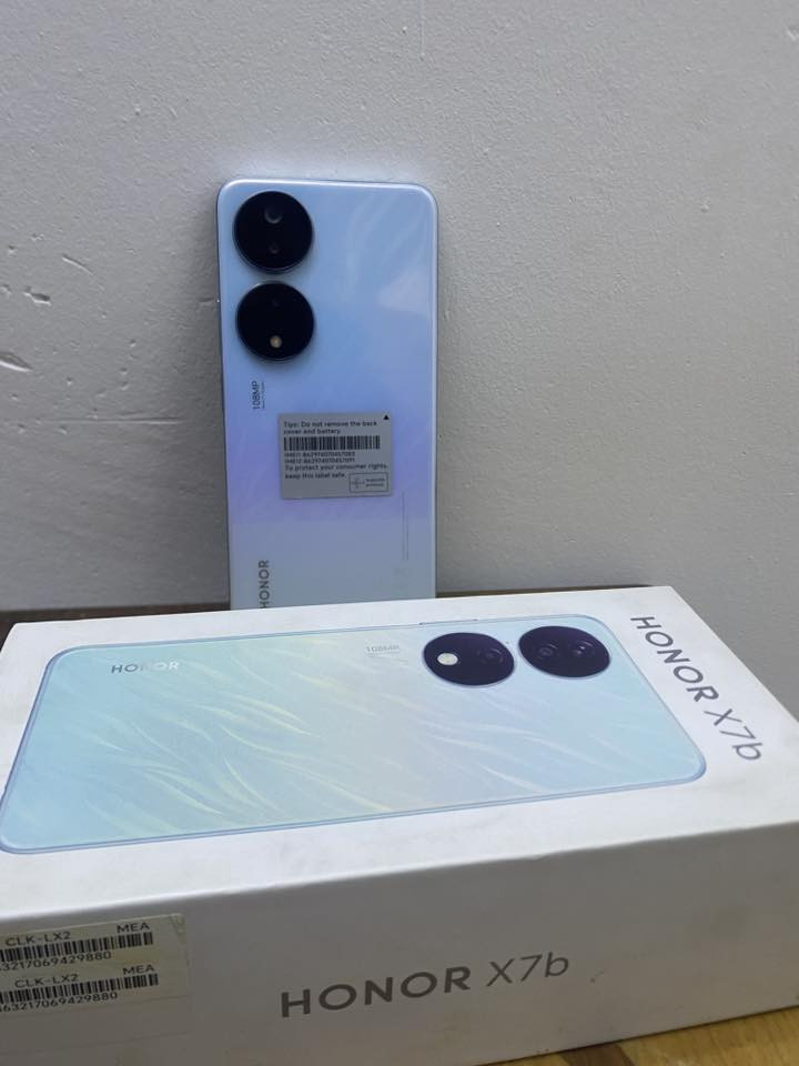 السلام عليكم
HONORX7b

ذاكره 256

ملحقاته كامله 

تلفون جدآ نضيف مال بيت 

لا مفتوح ولا شي بعده بل كارتون 

شاصي وضهر وشاشه جدآ نضيفات

سعر 200 مكاني بغداد رقم تلفون ***********
