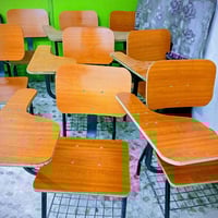 رحلات جامعية • ٣٠ قطعة • نظيف جدا