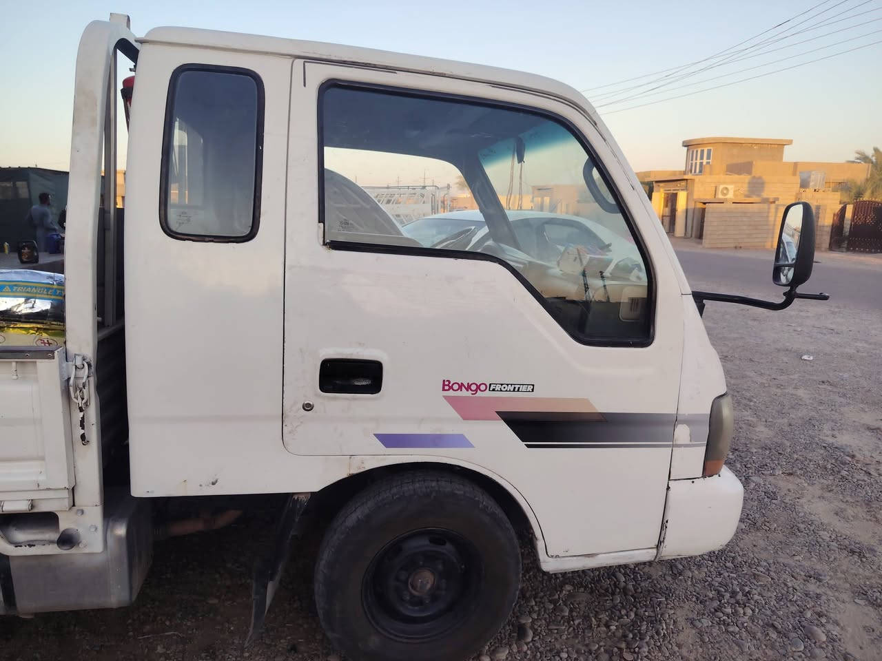 السلام عليك
كيا فونتيرة موديل ٢٠٠٣ ام الحاكية محرك مجفت اكسل جديد ما بيها  خياس تخم تاير جديد باتري جديد سيارة محتاجة سايق التبريد جديد مبدل شلع صدر جديد مبدل شلع من الدعامية إلى الدعامية باتري جديد رقم السيارة
بغداد دولي تحويل او وكالة مكان السيارة تكريت السعر
٧٥ ورقة للتواصل على الرقم ***********
