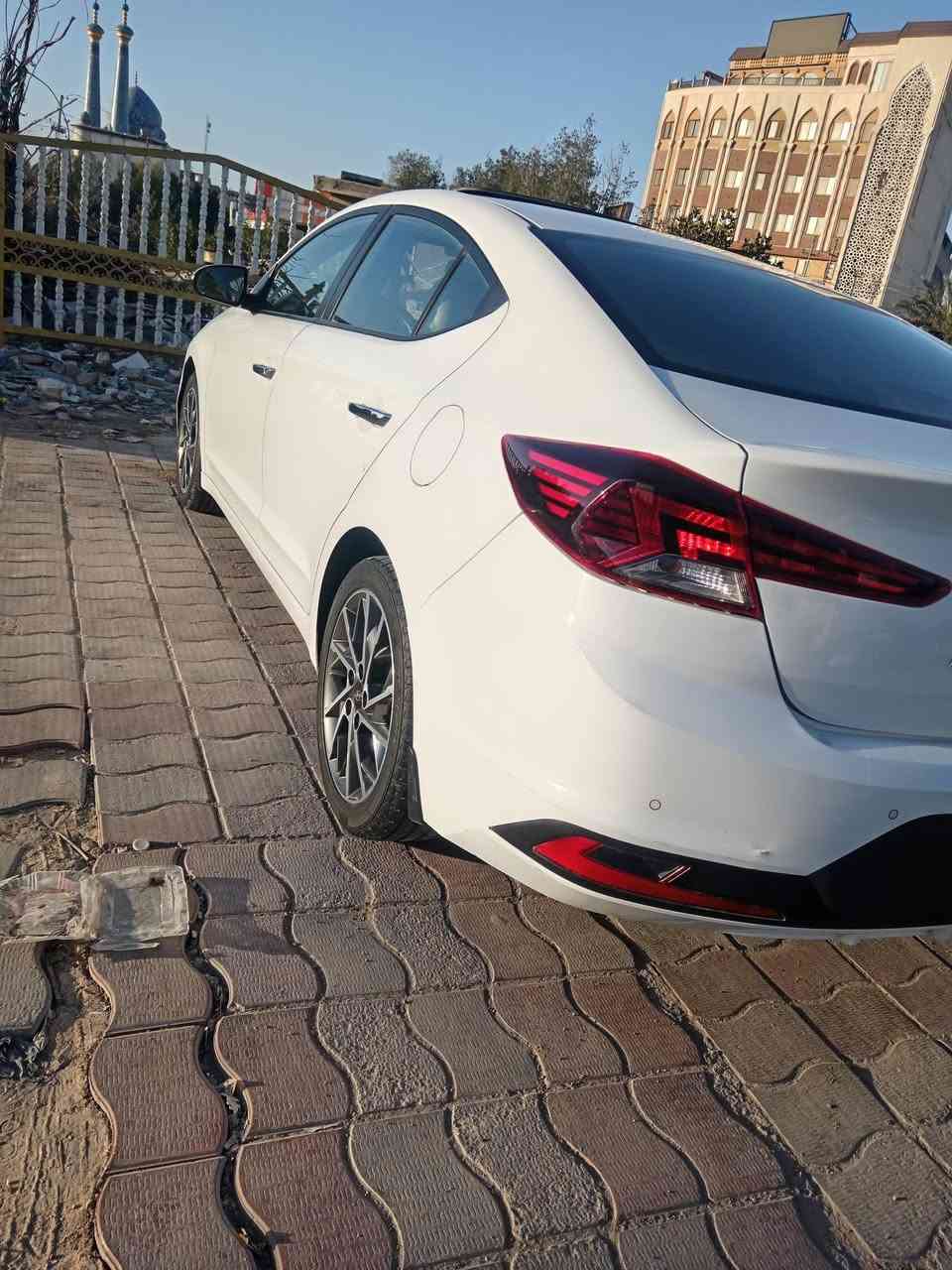 سلام عليكم الانتره مديل ٢٠ كفاله من صبغ وفتح وتبديل وضربه ماشيه 100 رقم أربيل الاماني تريد تحويل تريد وكاله سياره جديده بمعنه كلمه فول للخير عده بصمه مكاني نجف سعر 165 وبيه مجال قليل للتواصل رقم ***********
