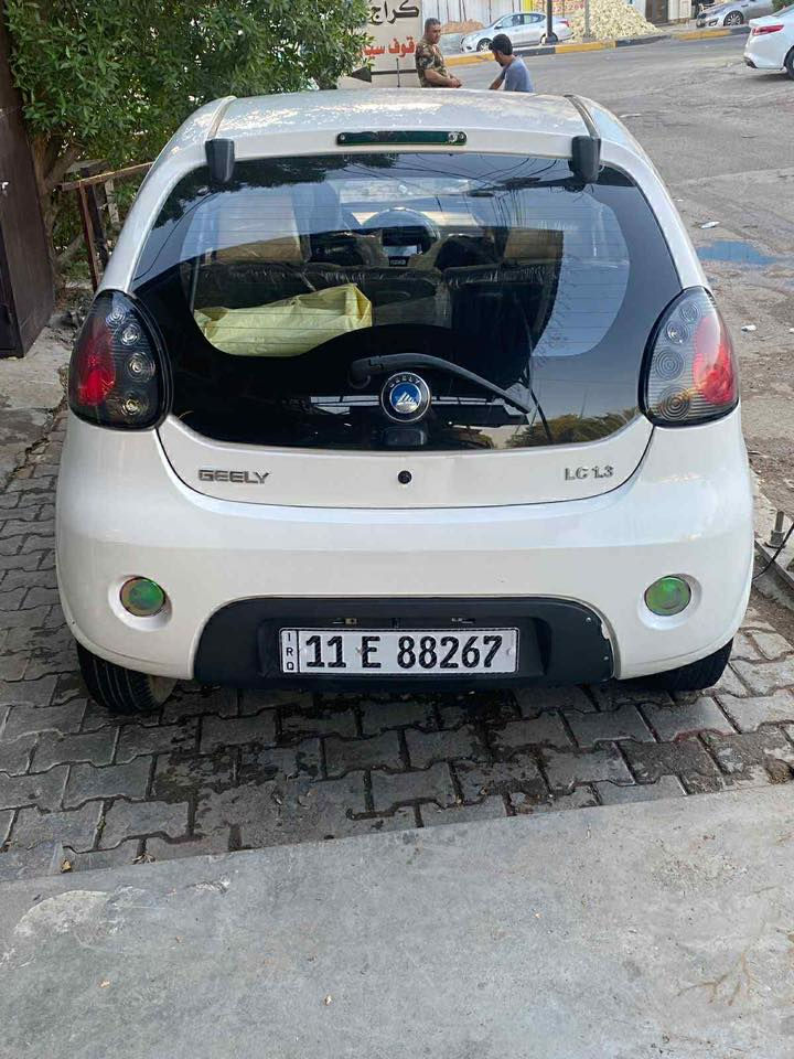 2012
هزه وفحص وارقام جديده

بأسمي تحويل مباشر  

مكفوله كامله 

كير ,مكينه ، تبريد ، حداديه ، صدر 

صبغ هلال الجاملغ الخلفي وشبر باب خلف السايق 

دهن اصلي 

بانزين محسن 

سياره نظيفه كلش وجديده  

56 ورقه بيها مجال

***********
