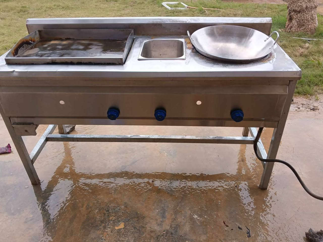 للبيع  
رقم ***********
