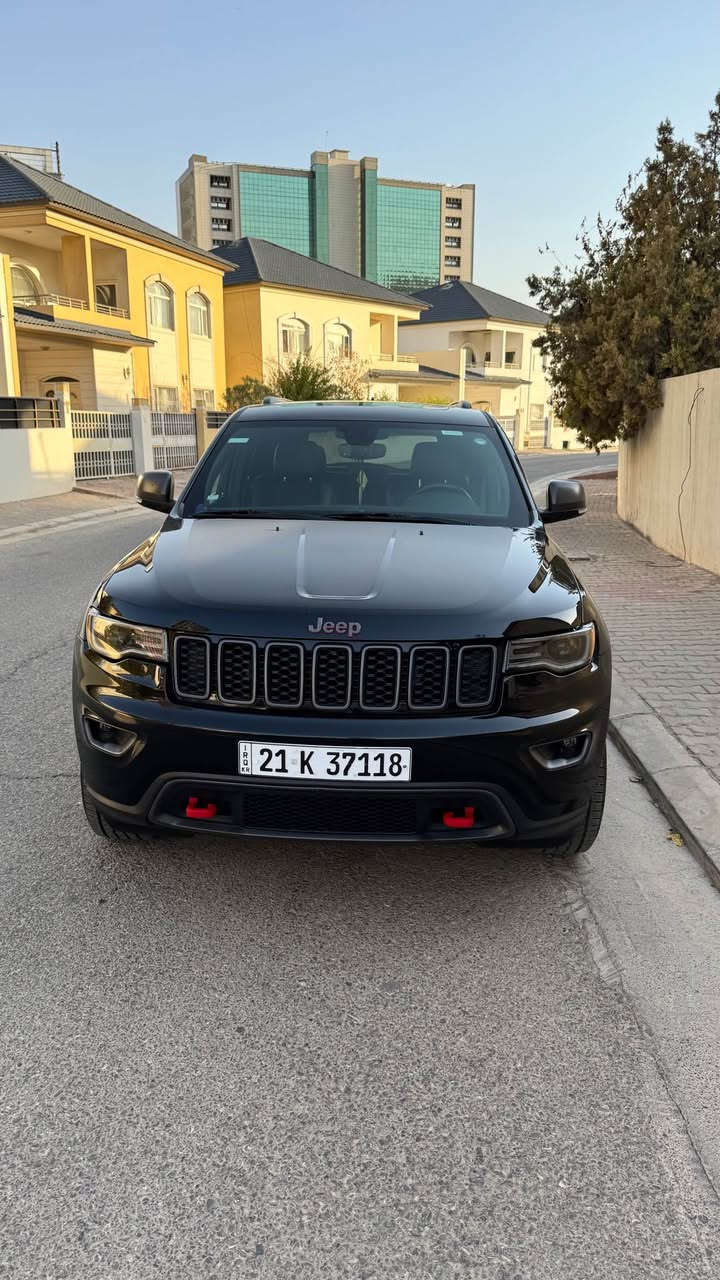 جيب ترايل هوك موديل 2021 فوول مواصفات كلين 
تايتل من الدعامية للدعامية (بدون اي ضربة)

المواصفات:
محرك ٦ سلندر
السيارة ماشية 47,000 ميل وقابل للزيادة
سقف بانوراما
جكات
لايتات زينون بلادي
تدفئة وتبريد كشنات
تدفئة ستيرن
داخل جلد كامل
كشنات ميموري
نقطة عمياء
مرايات تعتيم
وضعيات قيادة مختلفة
تخم تاير جديد 

***********/واتساب وتلفون عادي

مكان السيارة اربيل أربيل, العراق
