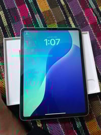 آيباد ١١ برو M2 • بطارية ٨١ • نظيف