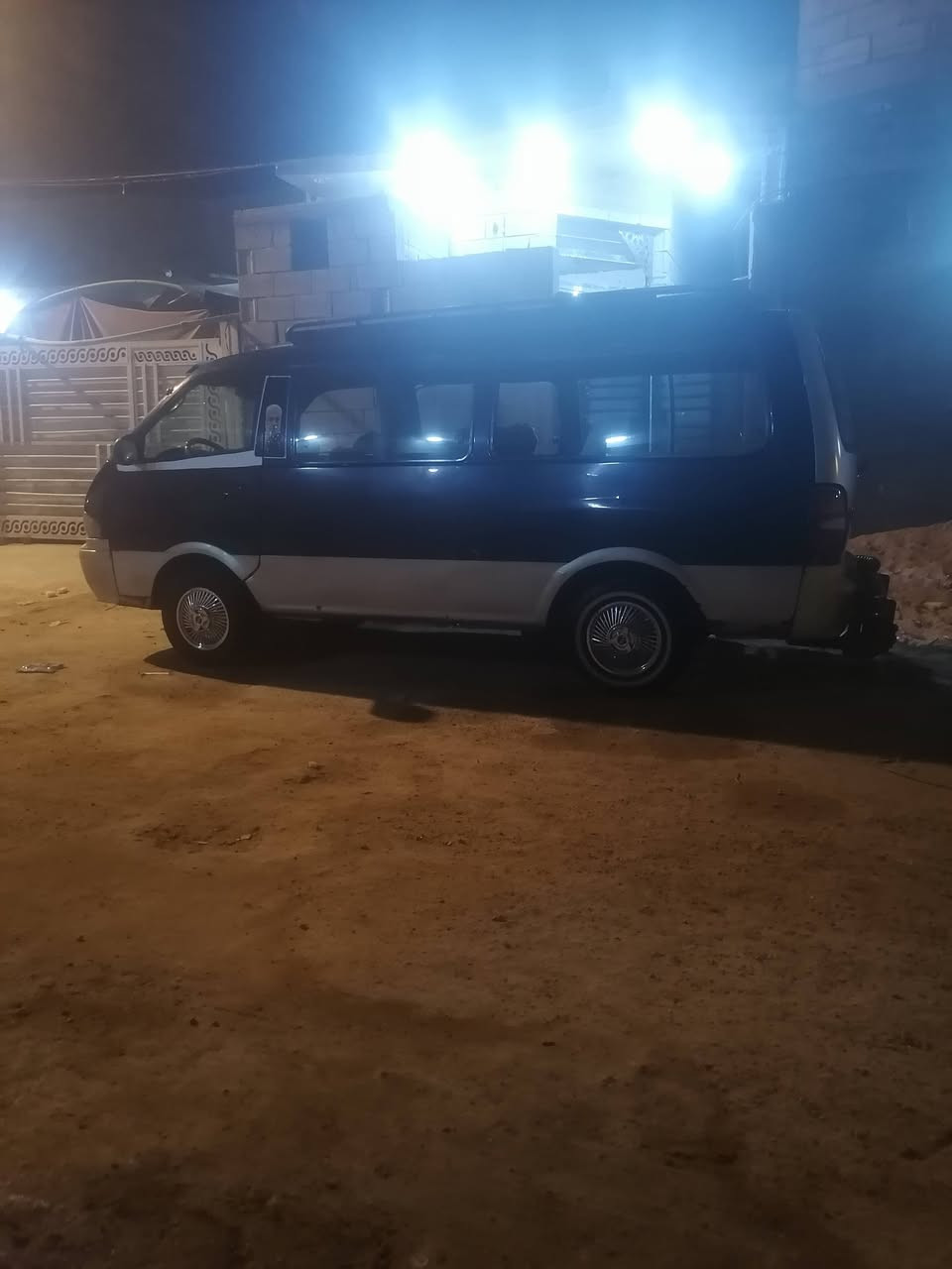 سلام عليكم سياره للبيع البصره ابو الحصب السعر 25 ***********
