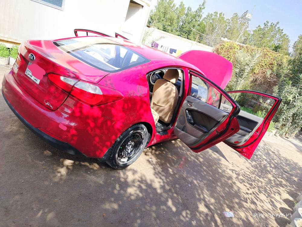 سيراتو ١٥ خليجي جاهزه من كل شي سنويه ٢٨ تحويل مباشر حداديه جديده تبريد كهربائيات بلاديه كلها وضع شركه محرك كير مكفولات راعي سياره يريد تحويل شرط من شروط البيع وهاذا رقم الهاتف *********** البصرة, العراق
