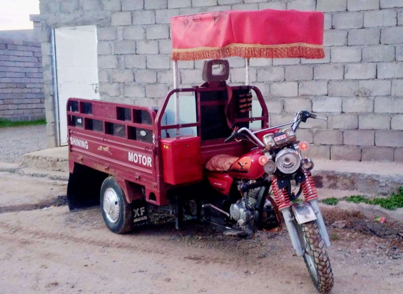 السلام عليكم ستوته للبيع الموديل 2020 ///
المحرك موديل 2022 نشاطه فول خير من الله ///
منفيس موجود رقم الشاصي موجود ركبه باج تقويه ///
بودي قلاب وايرمنيه شغاله ستوته من جوا الشغل ///
السعر 950 وبيها مجال للطيبين العنوان حمام العليل///
قرية العريج رقم الهاتف///
*********** /// *********** ///
