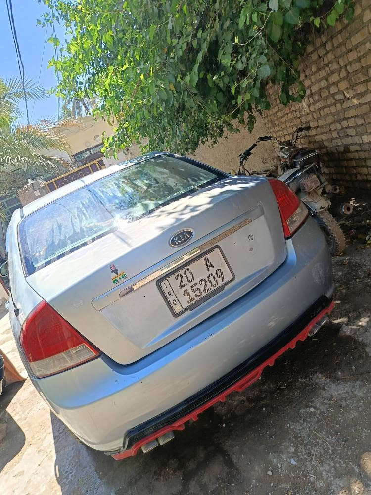 سكبترا 2007وارد امريكي تخم تاير بطاريه جديده  سنتر لك  محرك الفين مفتوح. سياره حلوه نشطه ماكو سبكترا بهيج سعر. مستعجل على بيعته  محتاج. للتصال ***********. بلاد رز, ديالى
