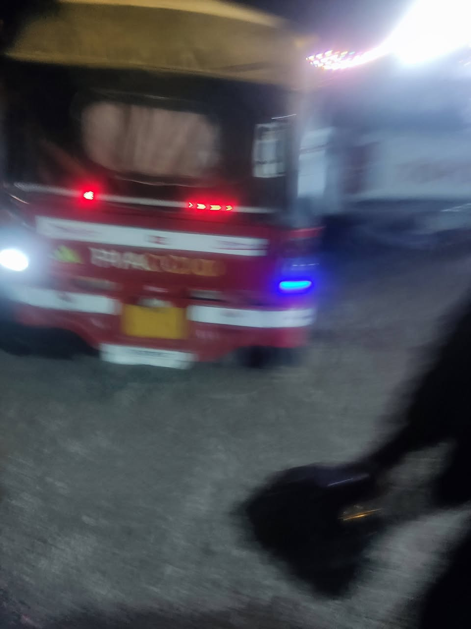 سلام عليكم تكتك لبيع محوره محرك من جدد ثنين ونص رقمي ***********
