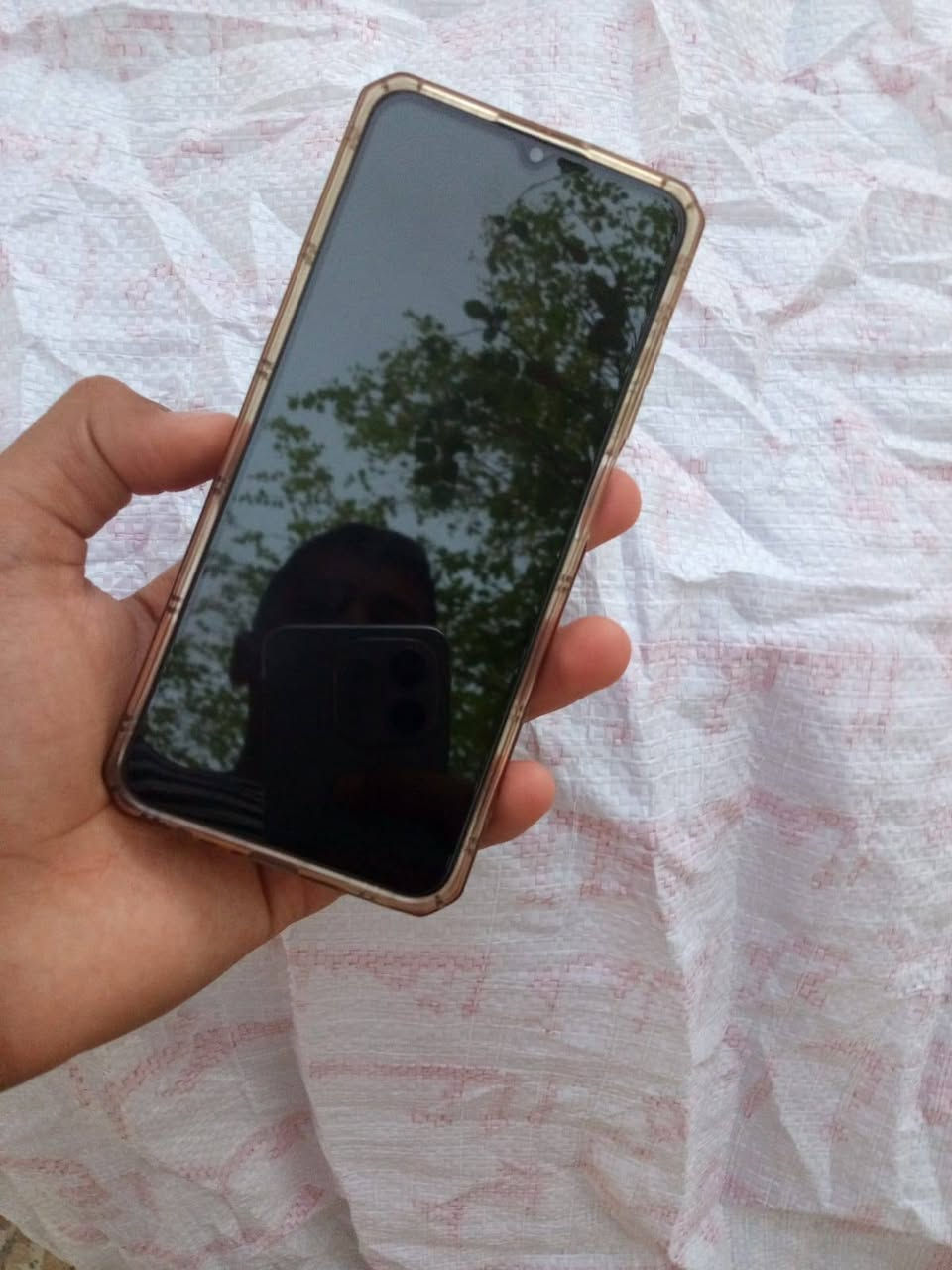 السلام عليكم، دراجة شحن خمس بطاريات ومبايل وحساب بوبجي وبلي تو للبيع، السعر 400 وبي مجال للشراي، للاستفسار ***********
