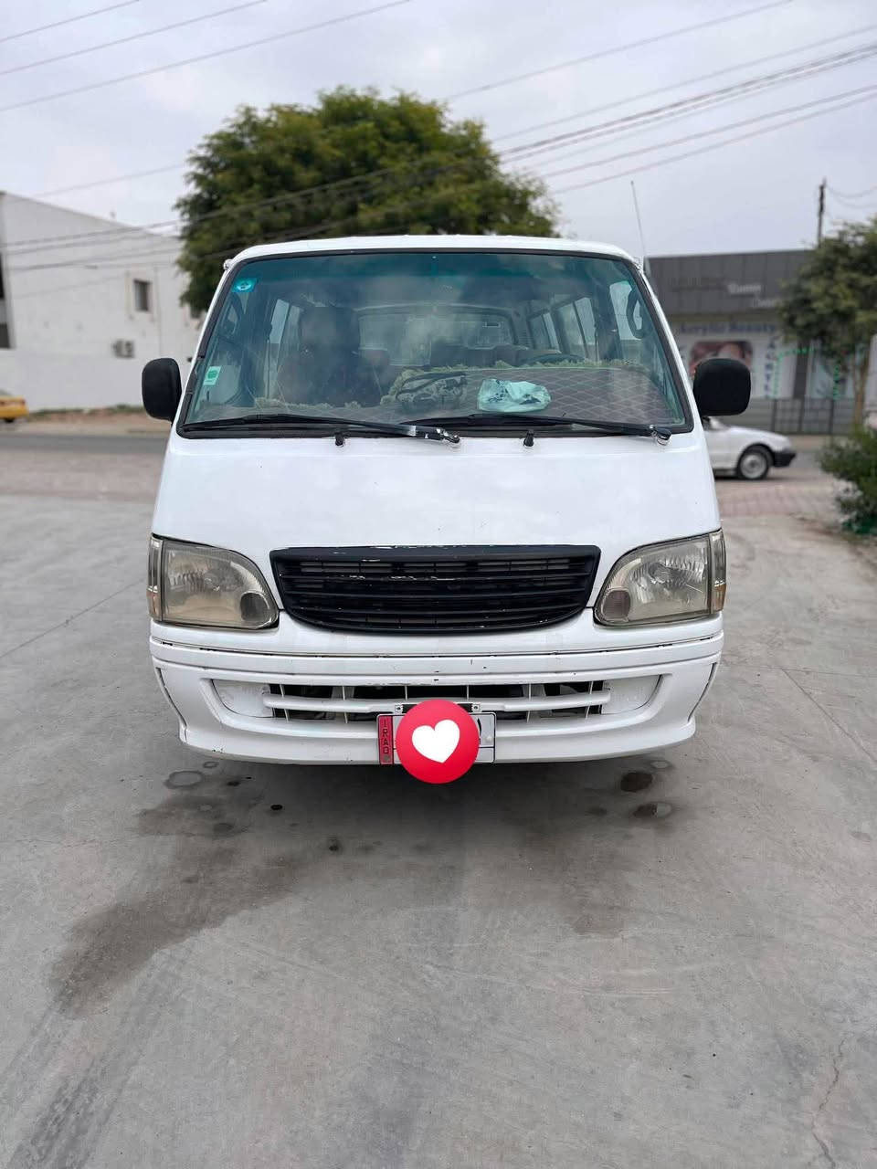 السلام عليكم ورحمة الله
سيارة جنبي  للبيع موديل 2007 رقم بغداد نكليزي سنوية ل 2029 محرك 4 مشروع وطني ثاني يوم التحويل تخم تایر جدید صدر جديد محرك نضيف مصفرة من كلشي المكان ديالى المقداديه  ***********
