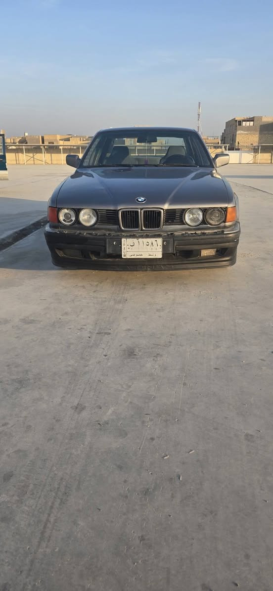 السلام عليكم
للبيع بي ام 735 مديل 91

رقم واسط شرط التحويل سياره جاهزه صبغ جديد مكينه جديده داخل نضيف مكينه جديده حاويه هيه ولكير ولضفيره 

منضومه تبريد جديده ثلج تخم تاير توني شادهن تخم دبلات توني شادهن شويه حداديتها يراد ترتيب

السياره احله من الصور 

مكاني واسط الكوت

السعر اتصال 

***********
