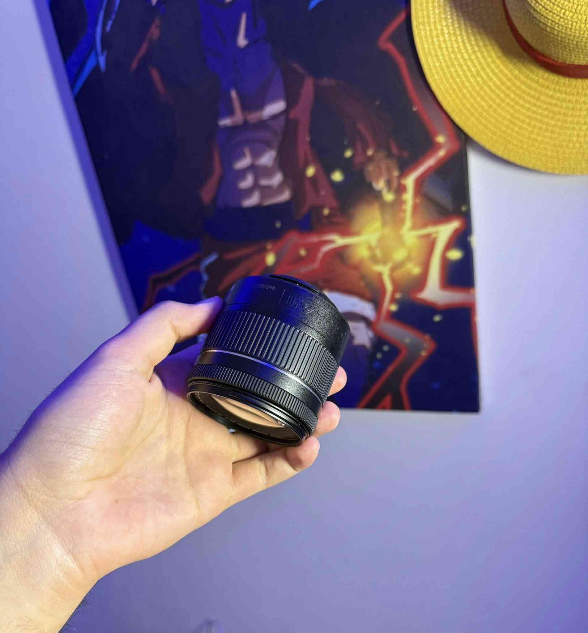 للبيع كاميرا كانون Canon 250D الغنية عن التعريف، الكاميرا جديدة تماماً وبحالة الشركة.
أهم المميزات: دقة 24.1 ميجابكسل، تصوير فيديو جودة 4K، شاشة متحركة وتاتش بالكامل، فوكس ذكي وسريع جداً يتبع العين، وبها واي فاي وبلوتوث لنقل الصور للموبايل فوراً.
ومع عدسة Canon EF-S 18-55mm f/4-5.6 IS STM
تفاصيل الكاميرا: مستخدمة 10 ساعات فقط، الشتر صفر تقريباً، نظافة 100% بدون أي خدش أو عيب مع كامل ملحقاتها والكرتون.
سبب البيع: عدم التفرغ للتصوير 
السعر: 575 الف دينار
متوفر توصيل لكل العراق 
التواصل خاص❤️


**إذا كنت صاحب هذا الإعلان وتريد حذفه لأي سبب، رجاءا أرسل رسالة إلى الدعم الفني**