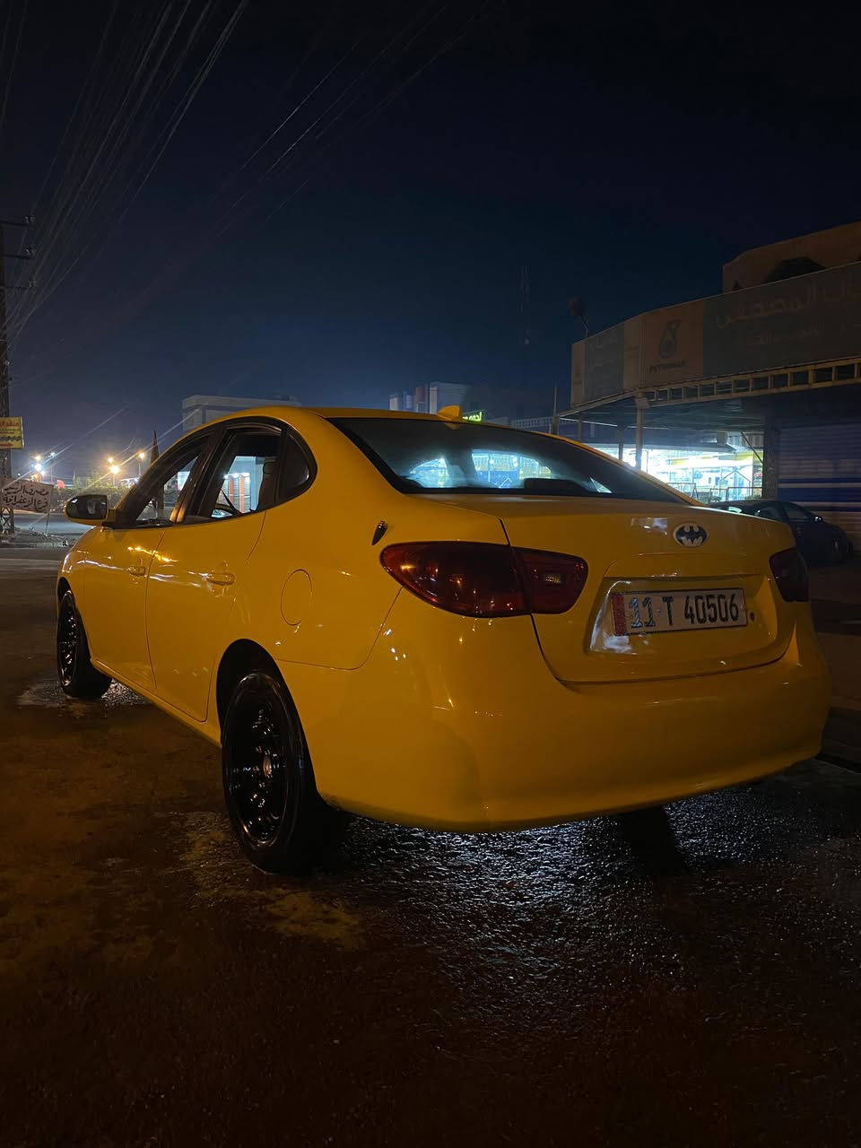 السلام عليكم النترا ٢٠٠٧ امريكي باسمي رقم انكليزي كلشي شغال والسيارة خير من الله والالنترا الصابونة معروفة تبريد تدفئة كلة شغال وكلشي بيهة جديد بيهة تنقيص السعر 90 وبي مجال للطيبين شرط تجي تشوف بعينك وتحكم مكانهة بغداد الزعفرانية ***********
