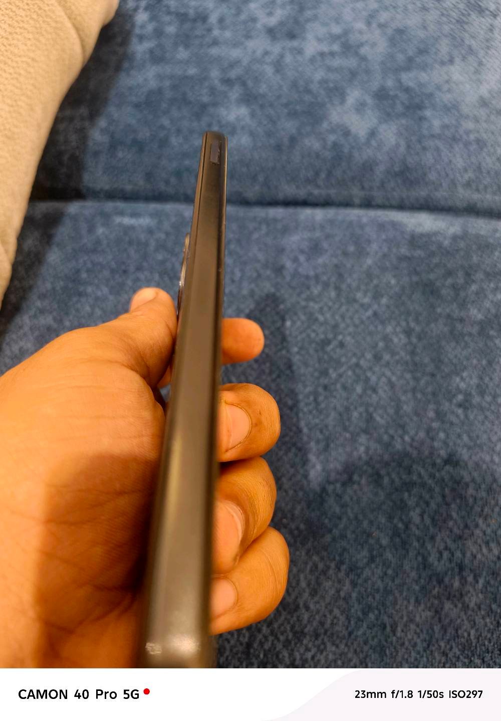 هجاز هونر x8
الجهاز مبدل شاشى 
و بي فطر صغير ما راح يئذي عله الجهاز 
العلوان الديوانيه شارع سيد امين