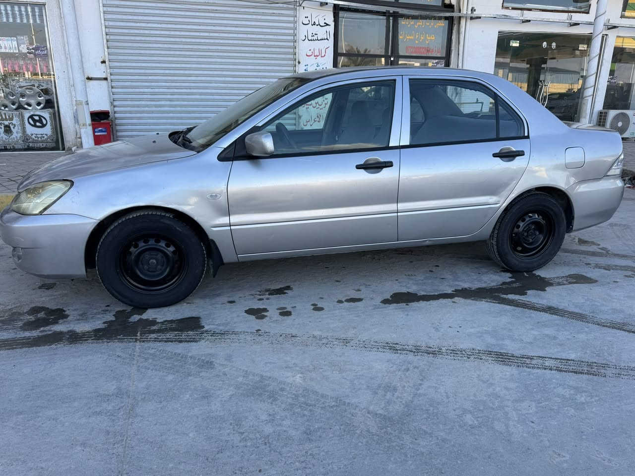 السلام عليكم ميسبوشي لانسر ٢٠٠٩ صبغ اقل الحزام ابيع حزام رقم اربيل ابسمي سنوية جديدة 
ارقام جديدة محركً كير صدر كلة جديد 
سعر ٦٩ وبيه مجال عنوان واسط الصويرة 
***********
