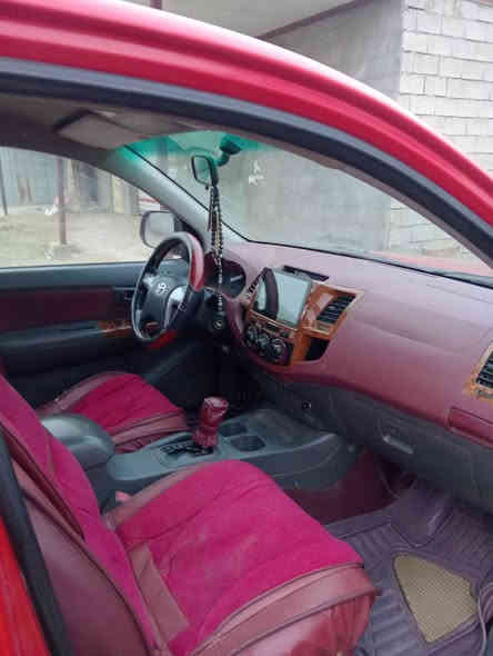 سيارة للبيع
تويوتا هايلوكس .موديل2015كامل مواصفات كما موضح في الصور رقم نظيفة حيللل كير اوتماتيك مع شاشة السعر شدتين و20ورقة وبيه مجال اي 22الف دولار 💲المكان الرمادي جويبة للاستفسار الاتصال ع***********
