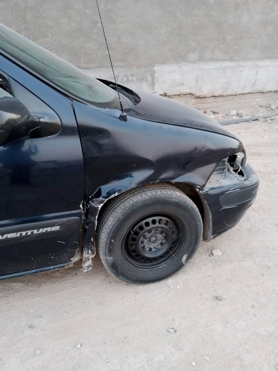 السلام عليكم
شوفر افنجر 7راكب رقم بغداد مديل2002
ابيع ارقام رايده30ورقه 
السياره شغاله بس بيه نواقص اهوايه اني حاسبه ارقام
سنويته لل28 بسمي السياره مكانه بغداد التراث اتصال واتساب***********
