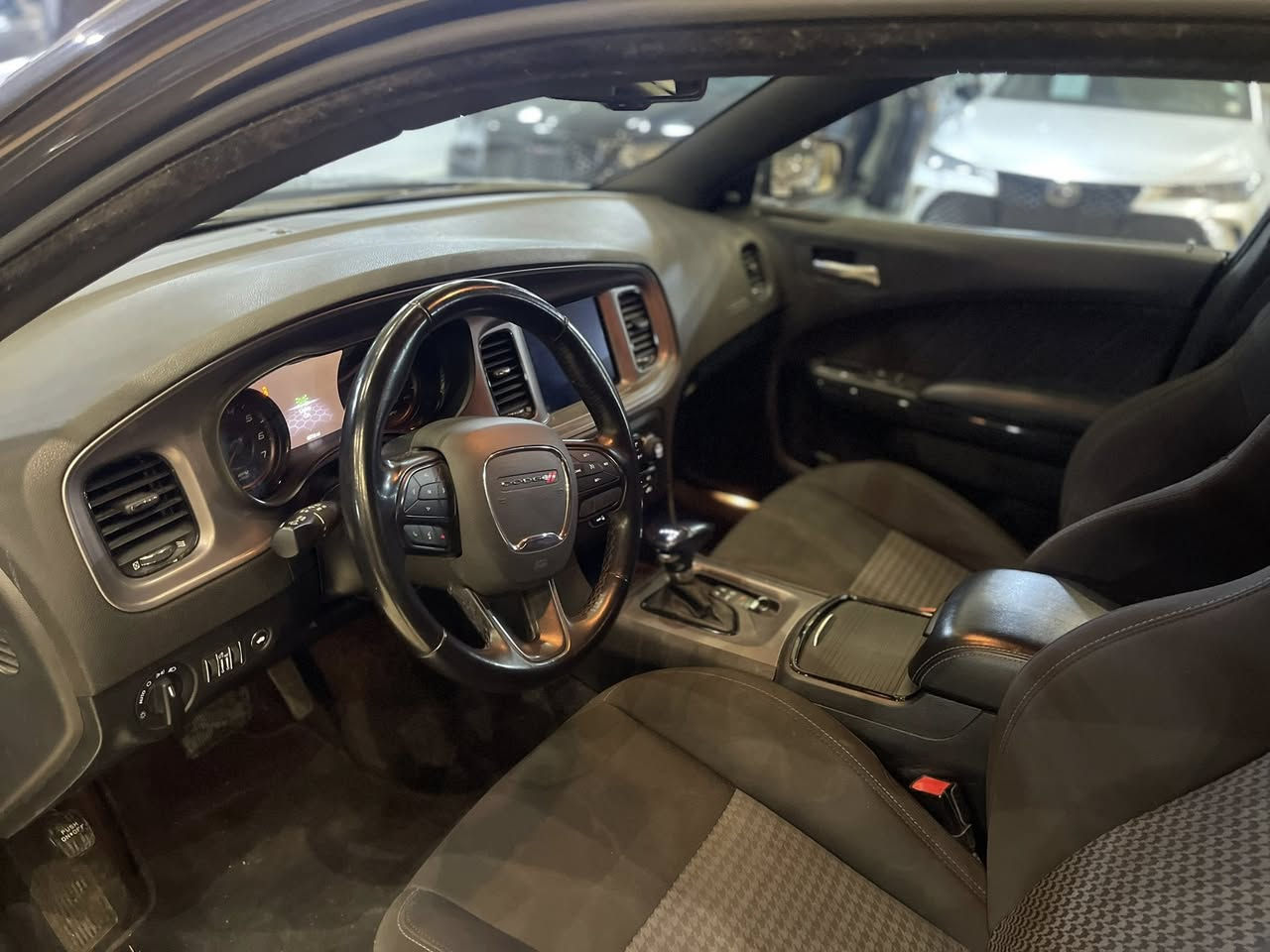 جارجر GT
2023

بدون صبغ باب تبديل شركه

كاتي دهوك 

العنوان دهوك

***********
