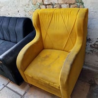 تخم ٣مقاعد • بي مجال