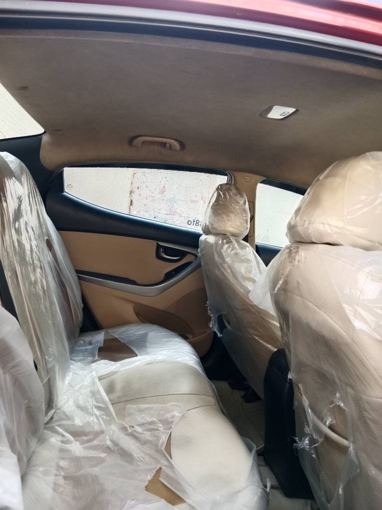 للبيع اللنترا 2013 رقم دولي بالبصرة محرك دوش 1800 /// 
محرك كير كفالة خليجي مابيهة نقص تماما  سنويا لل
  27 كفالة من الظربة والتبديل 
ملاحظة///السيارة مصبوغة عام بسبب جراد
  السعر 83 ورقة قفل قفل //سيارة جديدة مابيهة نقص برغي
الشراي يتصل *********** البصرة, العراق
