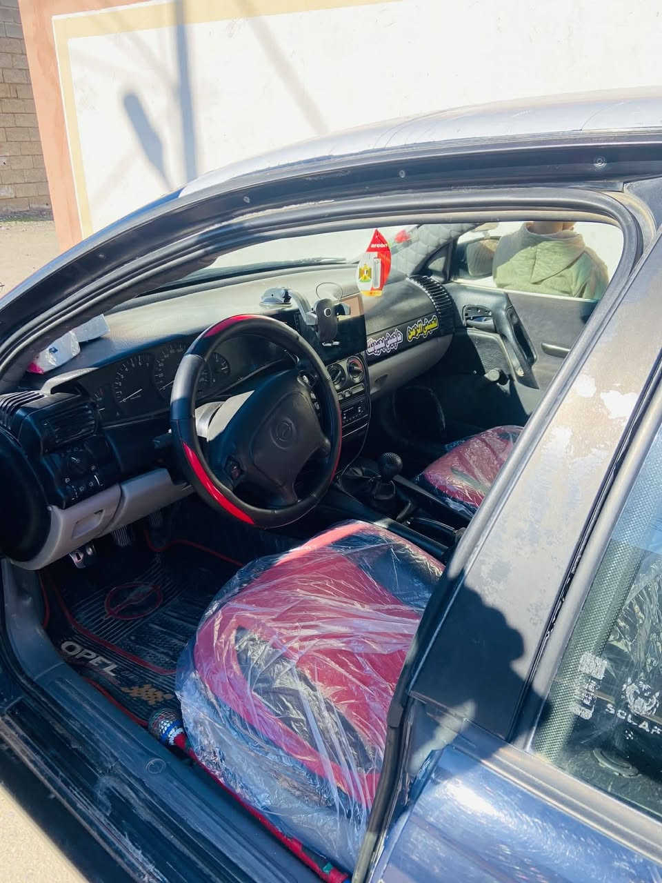 اوبل بزون كير عادي كير ومحرك شرط منضومت زنون شاشه 4سماعات دمام السياره حيل حلوه مال جنيه كشانه كهربائي تدفئه نار صدر امامي خلفي شرط مكان صلاح الدين بيجي ***********
