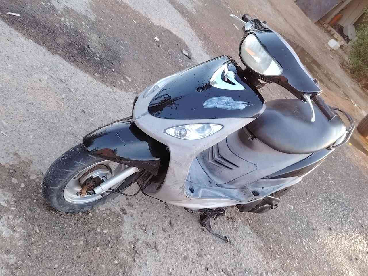 سلام عليكم  للبيع ماكس منغولي مامفتوحه ع وضع البلاد كهربايات شغاله تواير جدد كفر نضيف الدراجه جاهزه السعر 650وبيه مجال مكاني الرميثه اتصال ***********
