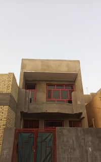 بيت ١٠٠ متر     طابو ٢٥ سند  الموقع ٧نيسان  نقص بس كاشي كلشي كامل  ٠٧٧...