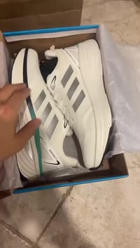 فيتنامي • نعل طري • رجال ونساء